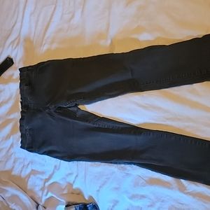 Black skinny jeans